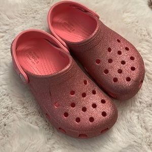 Crocs with pink glitter
